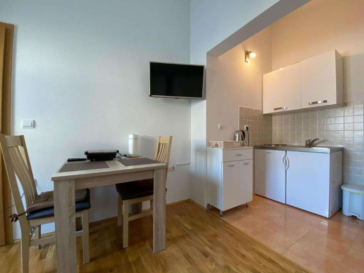 فندق Apartman Ivan ماكارسكا المظهر الخارجي الصورة